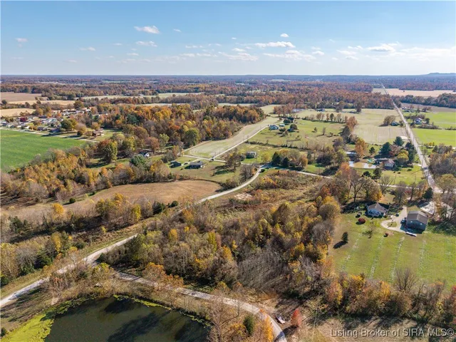 $114,900 | 329 East Cutshall Road, Austin, IN 47102