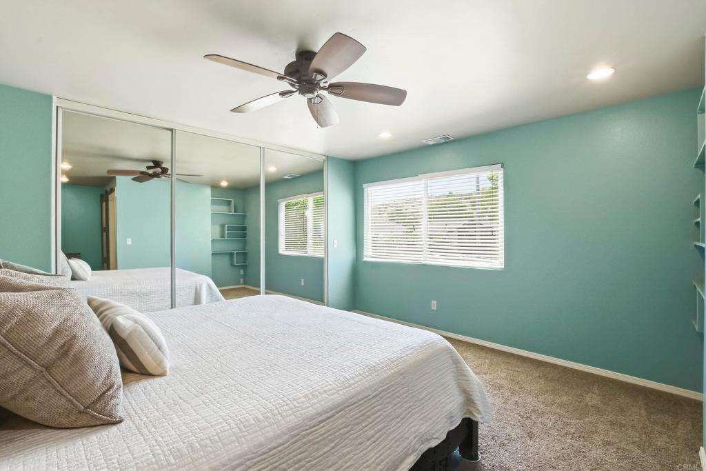 10029 Via Leslie Santee, CA 92071 - Photo 19 of 38