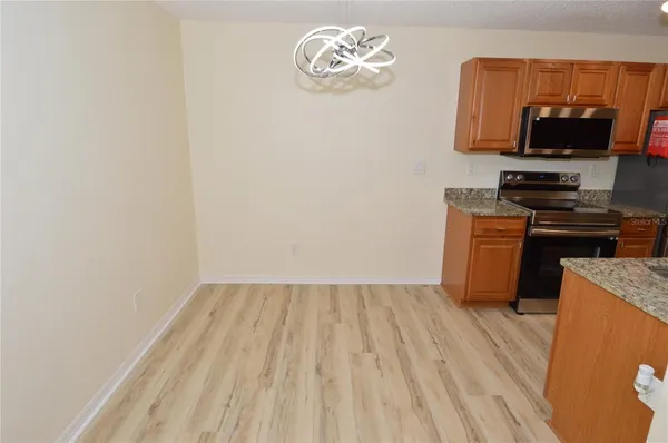 $1,875 | 10265 Gandy Boulevard North, Unit 1010, St. Petersburg, FL 33702
