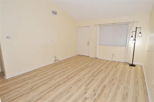 $1,875 | 10265 Gandy Boulevard North, Unit 1010, St. Petersburg, FL 33702