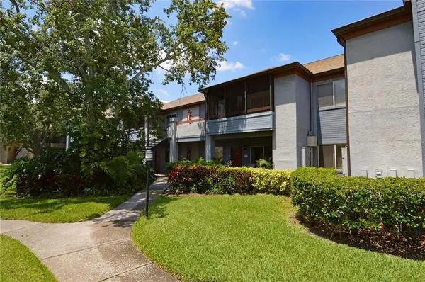 $1,875 | 10265 Gandy Boulevard North, Unit 1010, St. Petersburg, FL 33702