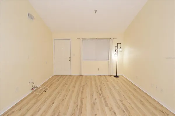 $1,875 | 10265 Gandy Boulevard North, Unit 1010, St. Petersburg, FL 33702