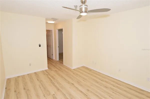 $1,875 | 10265 Gandy Boulevard North, Unit 1010, St. Petersburg, FL 33702