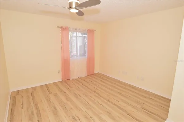$1,875 | 10265 Gandy Boulevard North, Unit 1010, St. Petersburg, FL 33702