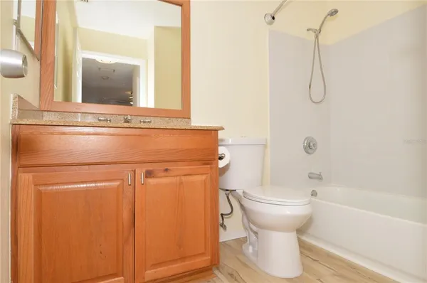 $1,875 | 10265 Gandy Boulevard North, Unit 1010, St. Petersburg, FL 33702