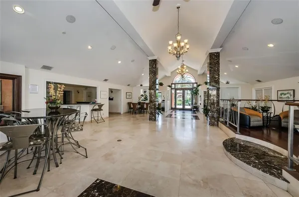 $1,875 | 10265 Gandy Boulevard North, Unit 1010, St. Petersburg, FL 33702