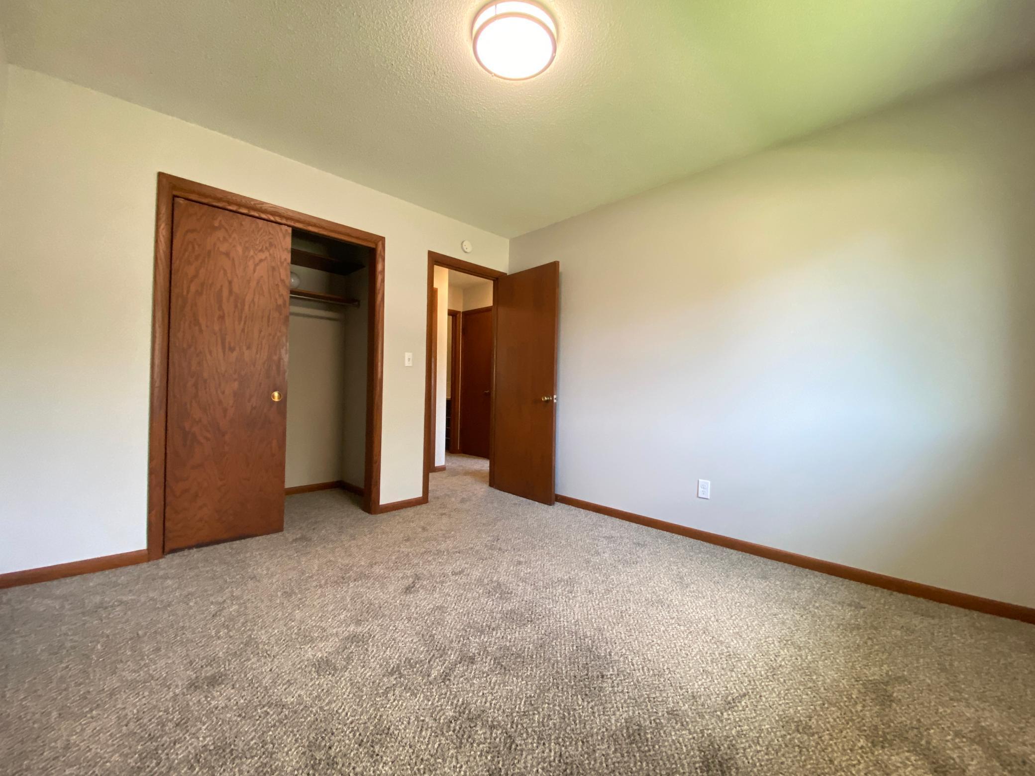 619 14th Street Southeast Rochester, MN 55904 - Photo 29 of 34 Gallery Image 29