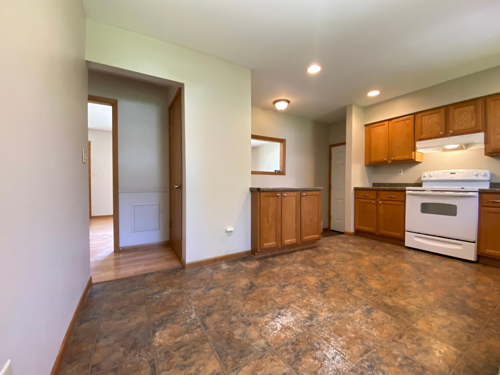 619 14th Street Southeast Rochester, MN 55904 - Photo 8 of 34 Gallery Image 8
