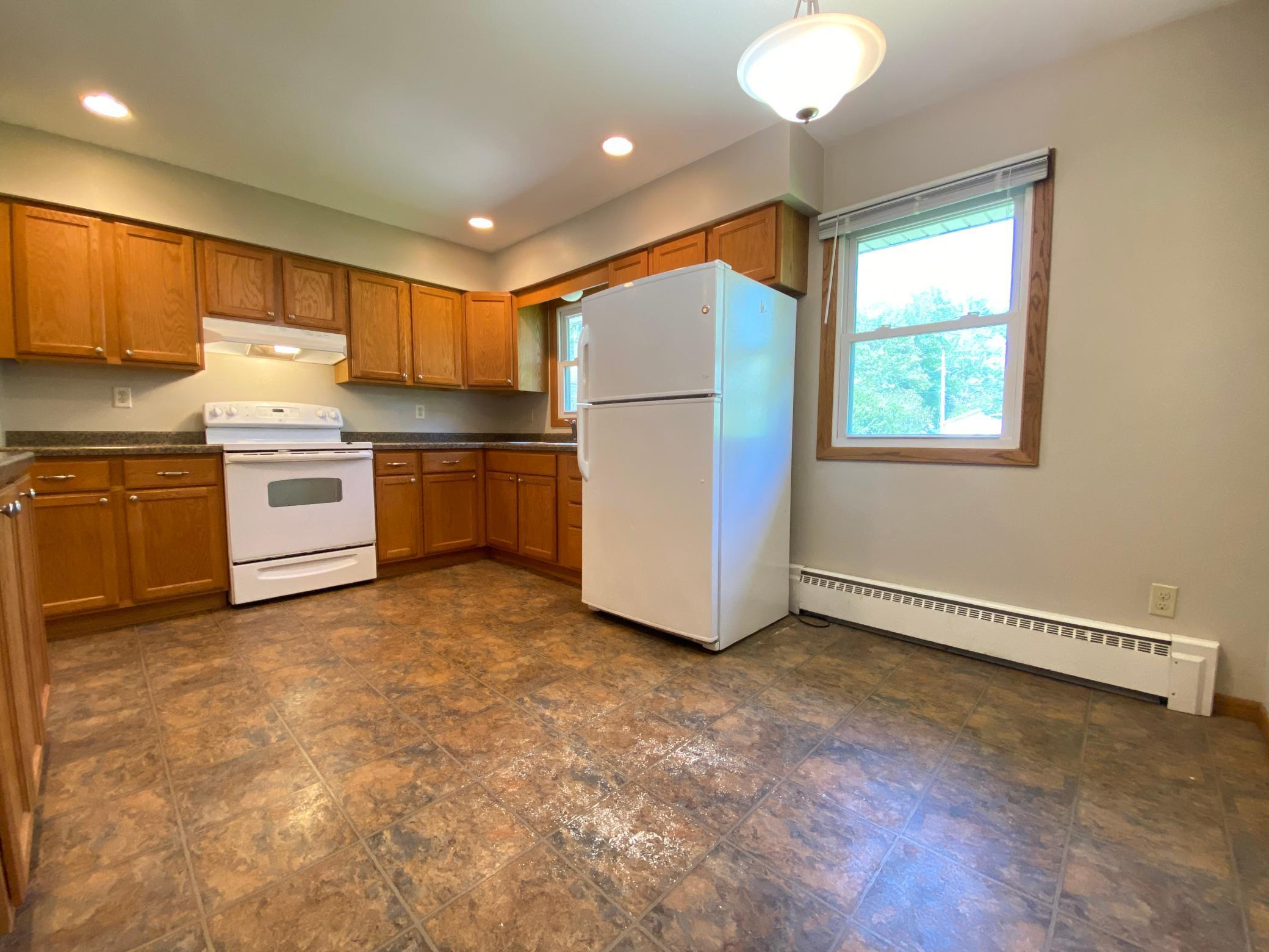 619 14th Street Southeast Rochester, MN 55904 - Photo 9 of 34 Gallery Image 9