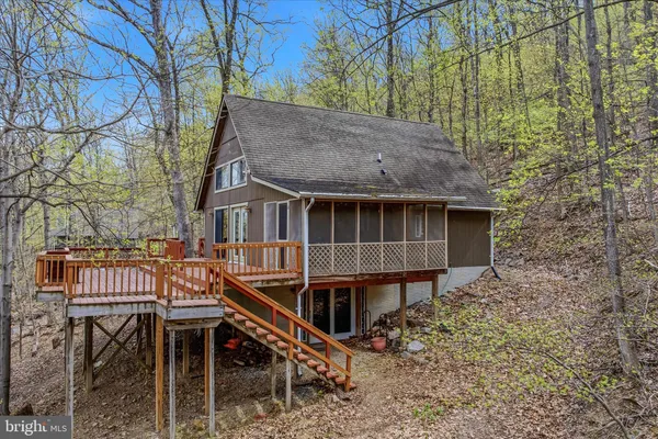 $299,900 | 494 Glenwood Lane, Gerrardstown, WV 25420