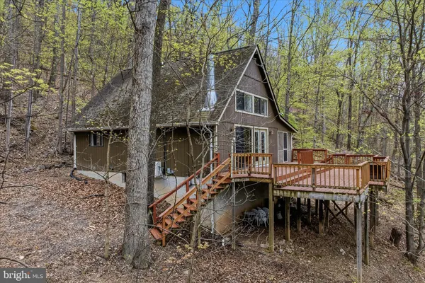 $299,900 | 494 Glenwood Lane, Gerrardstown, WV 25420