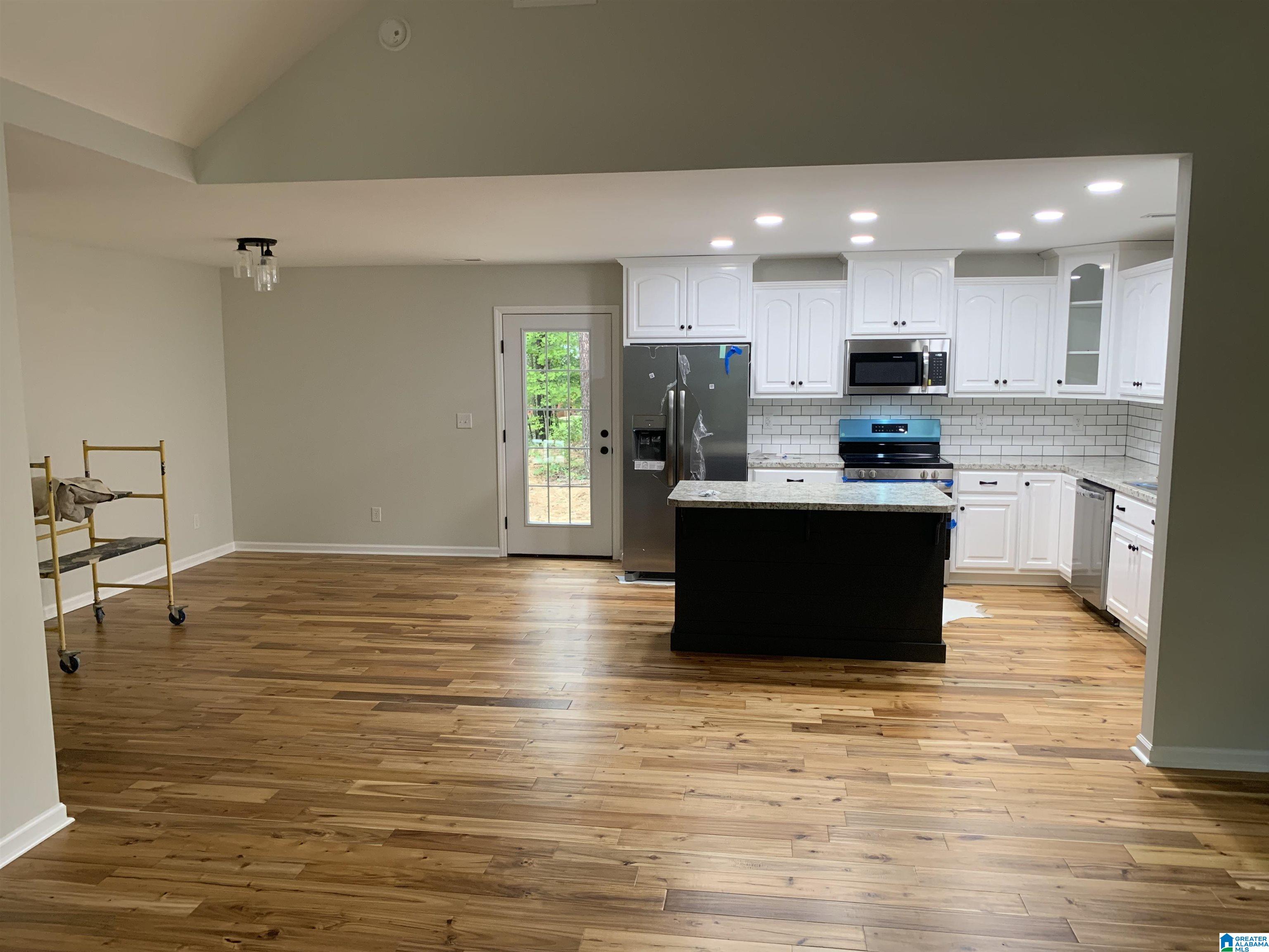 55 Chestnut Circle Warrior, AL 35180 - Photo 3 of 22