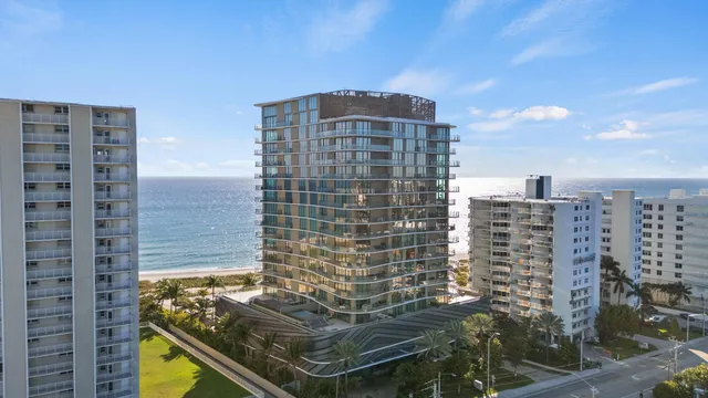 $3,275,000 | 730 North Ocean Boulevard, Unit 1402, Pompano Beach, FL 33062