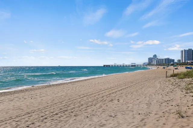 $3,275,000 | 730 North Ocean Boulevard, Unit 1402, Pompano Beach, FL 33062