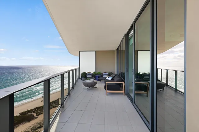 $3,275,000 | 730 North Ocean Boulevard, Unit 1402, Pompano Beach, FL 33062