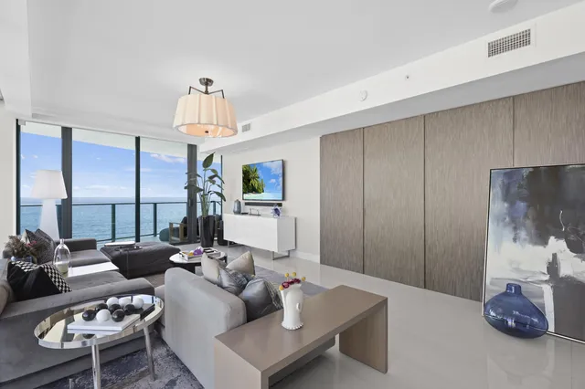 $3,275,000 | 730 North Ocean Boulevard, Unit 1402, Pompano Beach, FL 33062