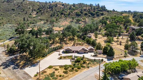 an aerial view of residential building and lake view