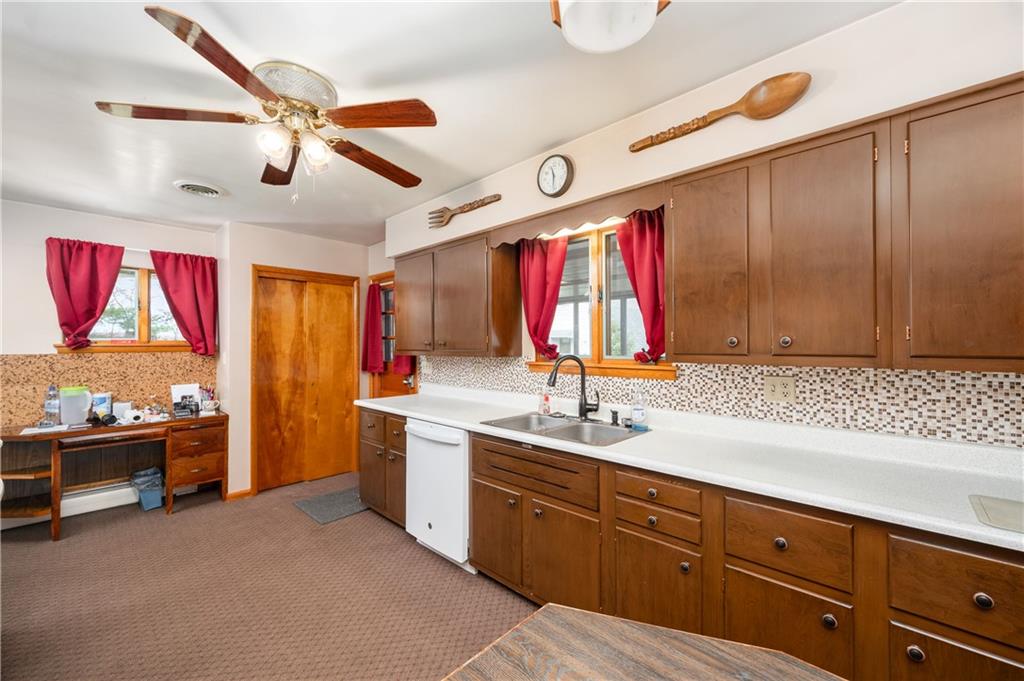 114 Reed Road Fenelton, PA 16034 - Photo 13 of 33
