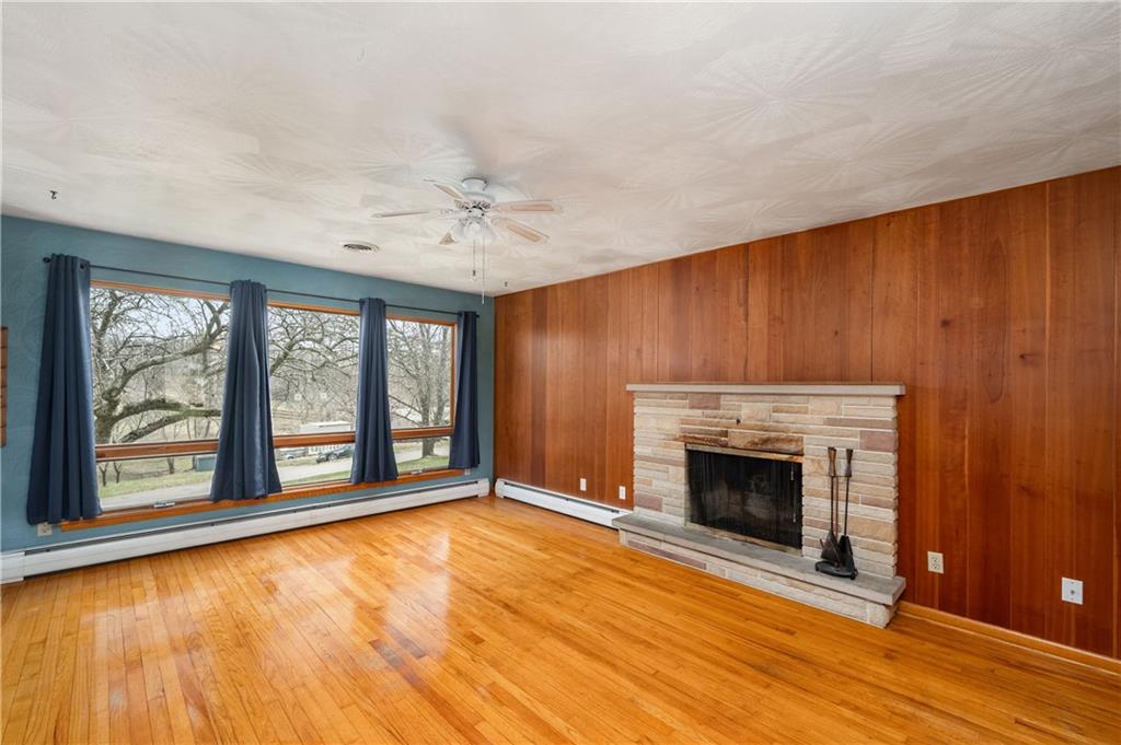 114 Reed Road Fenelton, PA 16034 - Photo 4 of 33