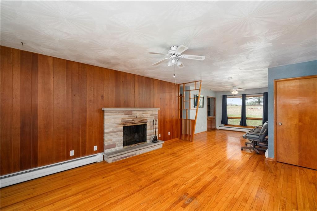 114 Reed Road Fenelton, PA 16034 - Photo 5 of 33