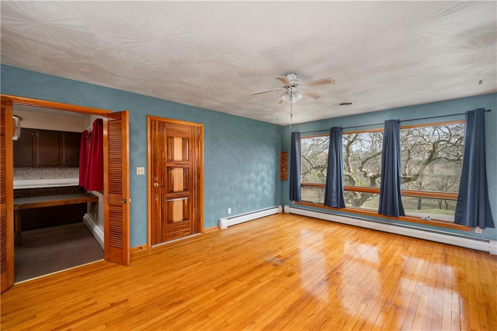 114 Reed Road Fenelton, PA 16034 - Photo 6 of 33