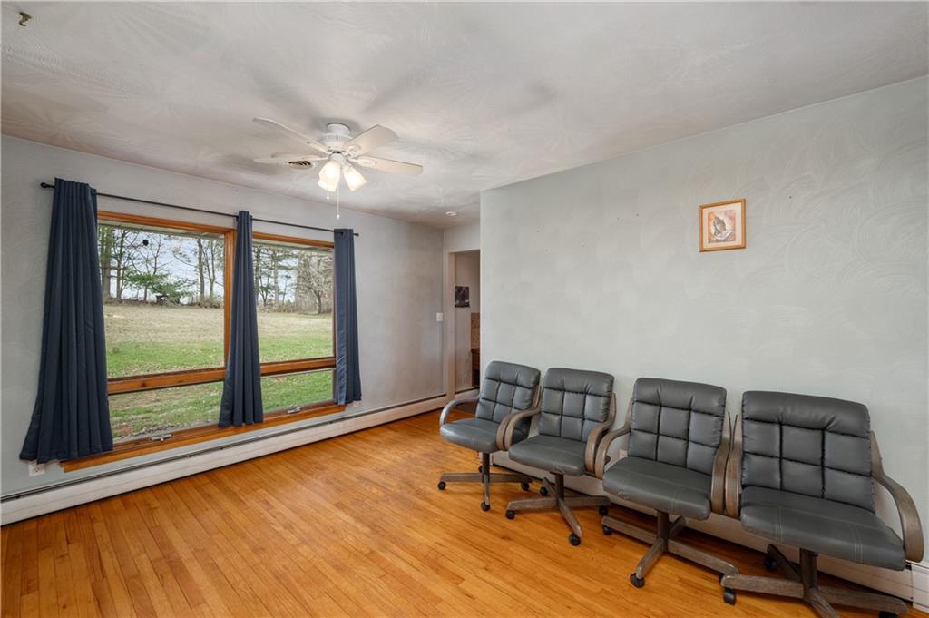 114 Reed Road Fenelton, PA 16034 - Photo 7 of 33