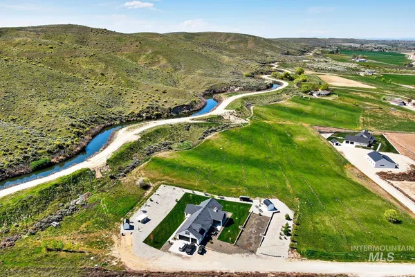 $1,749,000 | 3445 Magnolia Lane, Emmett, ID 83617