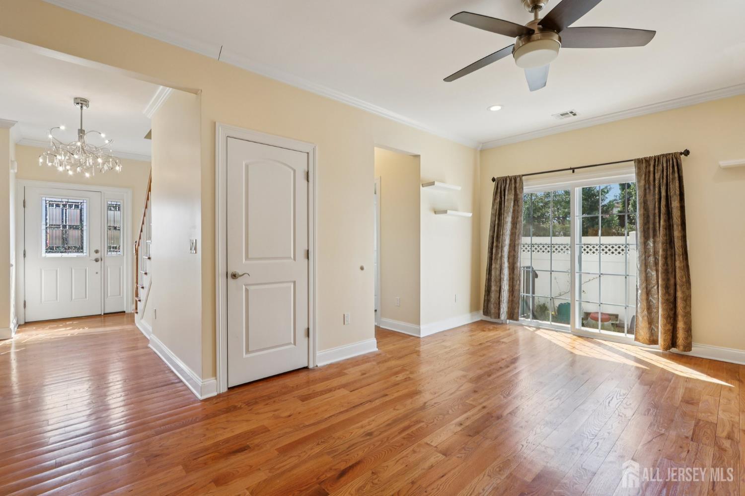 32 Cinder Road, Unit 3 Edison, NJ 08820 - Photo 19 of 39
