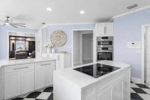 $2,900,000 | 678 Carriage Hill Lane, Boca Raton, FL 33486