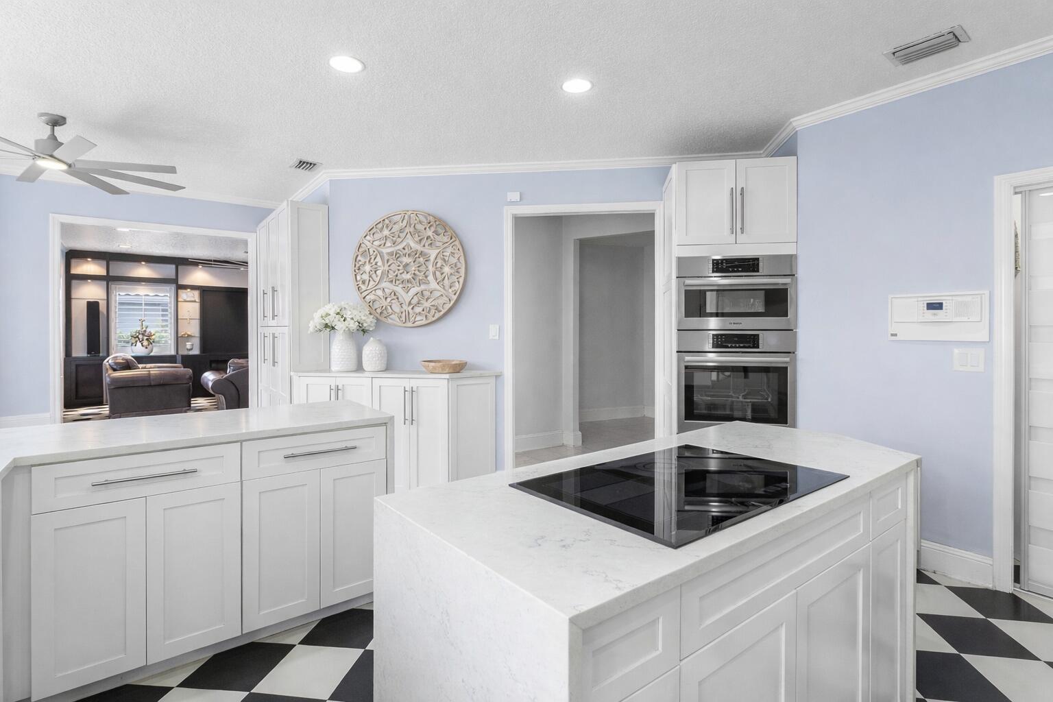 678 Carriage Hill Lane Boca Raton, FL 33486 - Photo 11 of 43 11