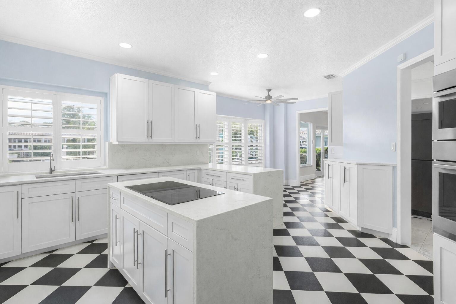 678 Carriage Hill Lane Boca Raton, FL 33486 - Photo 12 of 43 12