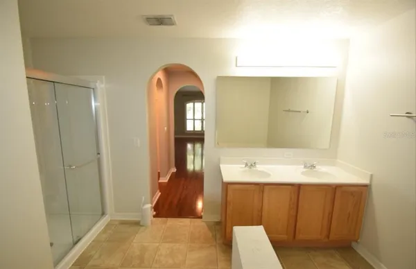$2,100 | 241 Pine Shadow Lane, Auburndale, FL 33823
