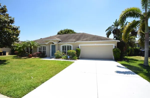 $2,100 | 241 Pine Shadow Lane, Auburndale, FL 33823