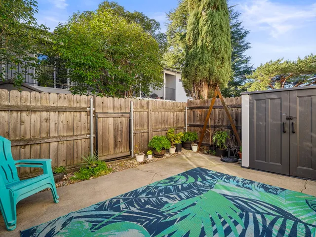 $299,000 | 5324 Garfield Avenue, Unit 3, Sacramento, CA 95841