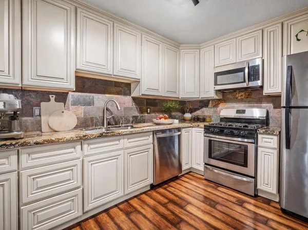 $274,000 | 5324 Garfield Avenue, Unit 3, Sacramento, CA 95841