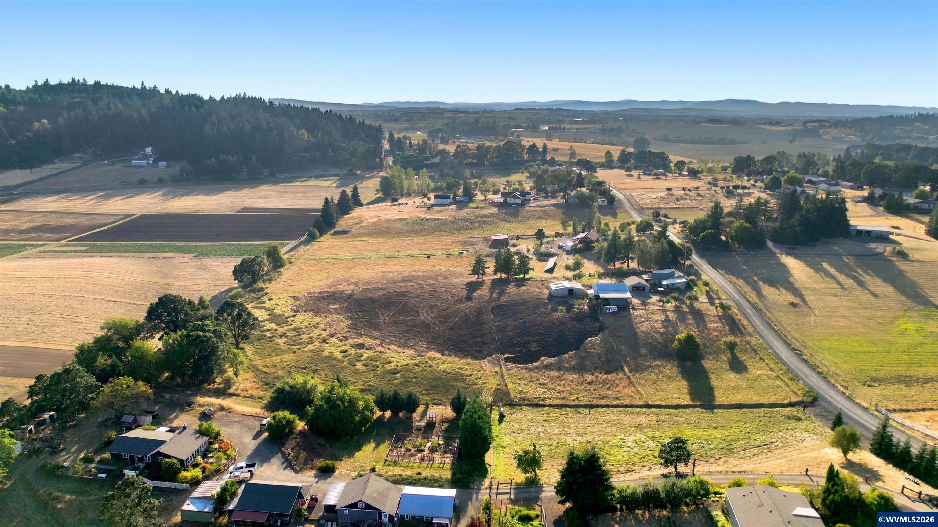 2008 Farmer Road Southeast Jefferson, OR 97352 - Photo 43 of 44 Gallery Image 43