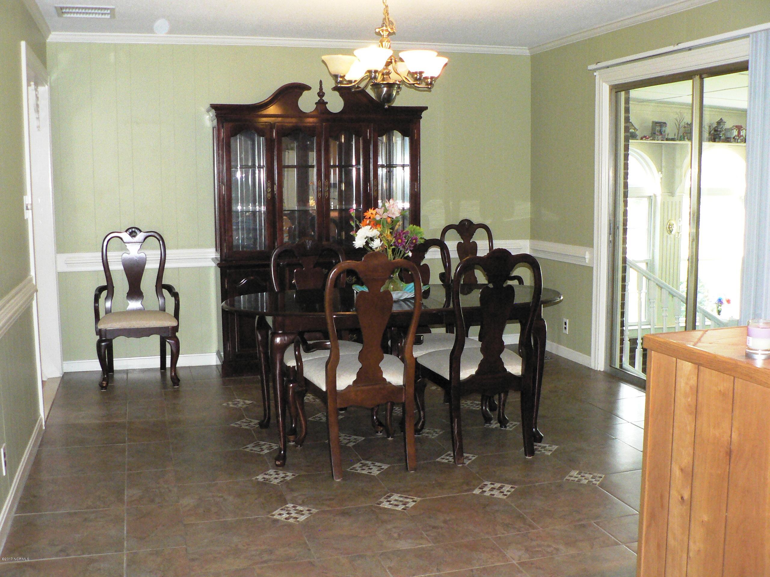 500 Mill Branch Road Sharpsburg, NC 27803 - Photo 9 of 34 dining area