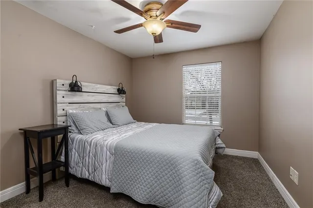 $424,950 | 22241 West Sycamore Street, Tonganoxie, KS 66086