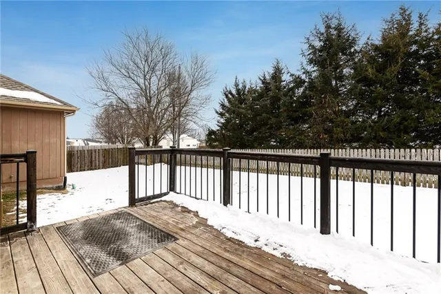 $424,950 | 22241 West Sycamore Street, Tonganoxie, KS 66086