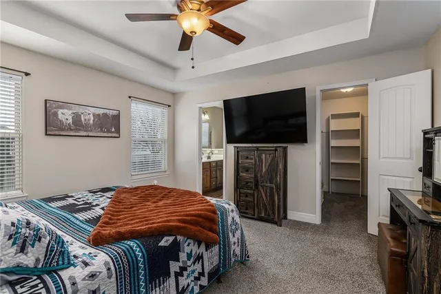 $424,950 | 22241 West Sycamore Street, Tonganoxie, KS 66086