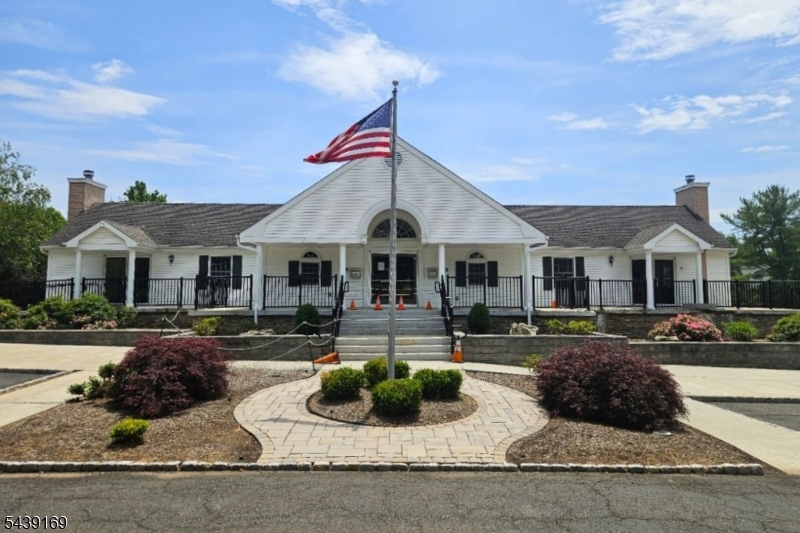 11 Hampton Court Bernards, NJ 07920 - Photo 25 of 30