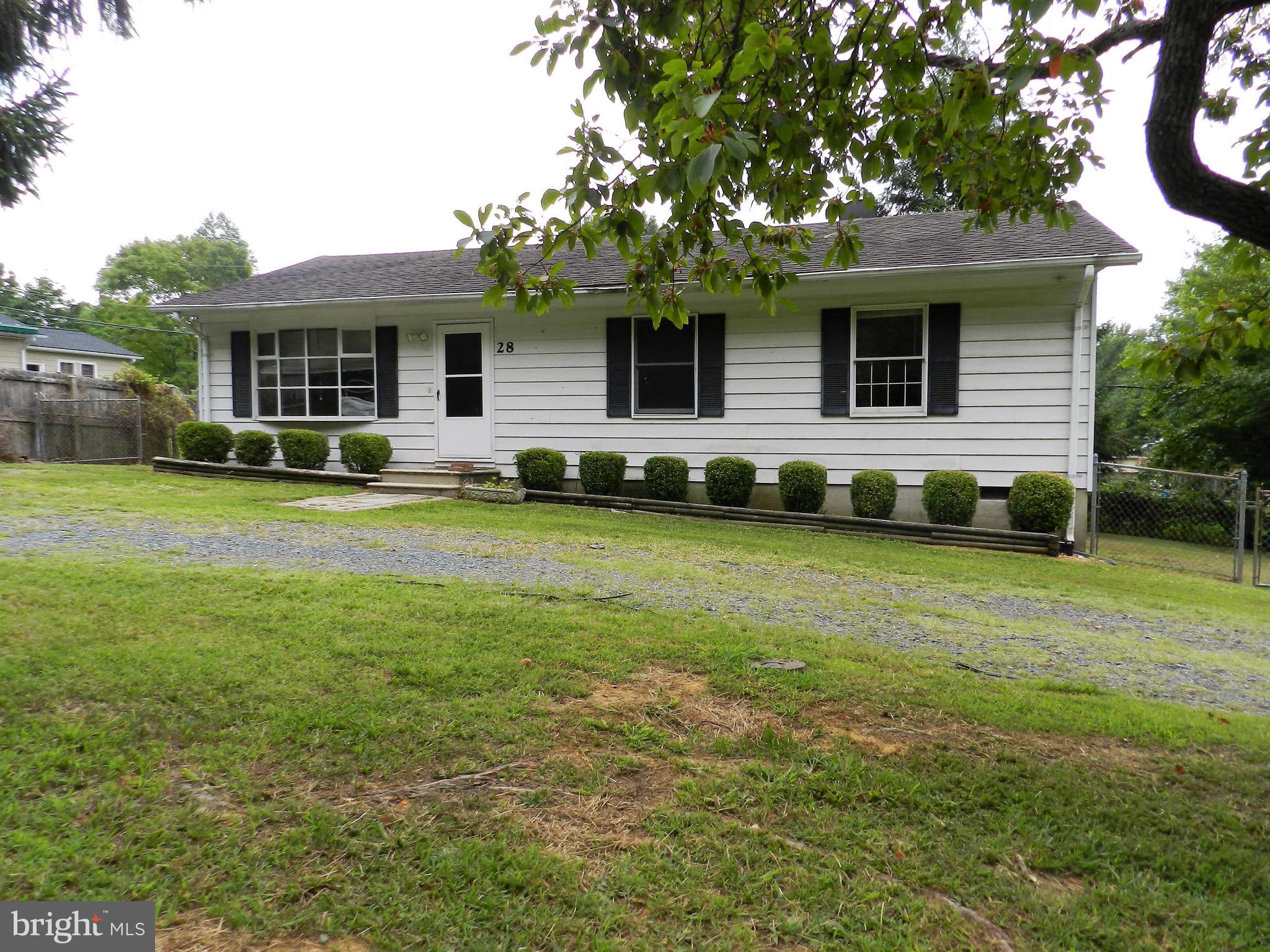 28 Morton Road Fredericksburg, VA 22405 - Photo 3 of 11