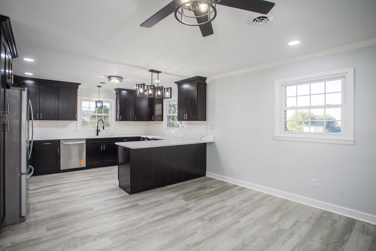 12 Essex Road Grottoes, VA 24441 - Photo 13 of 65