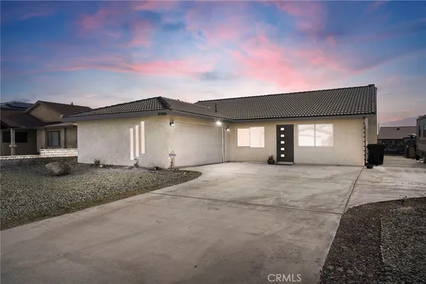 $550,000 | 27531 Silver Lakes Parkway, Helendale, CA 92342