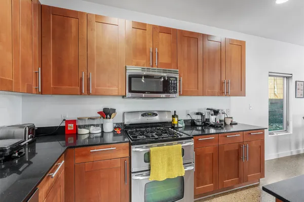 $2,850 | 5408 Sendero Hills Parkway, Austin, TX 78724
