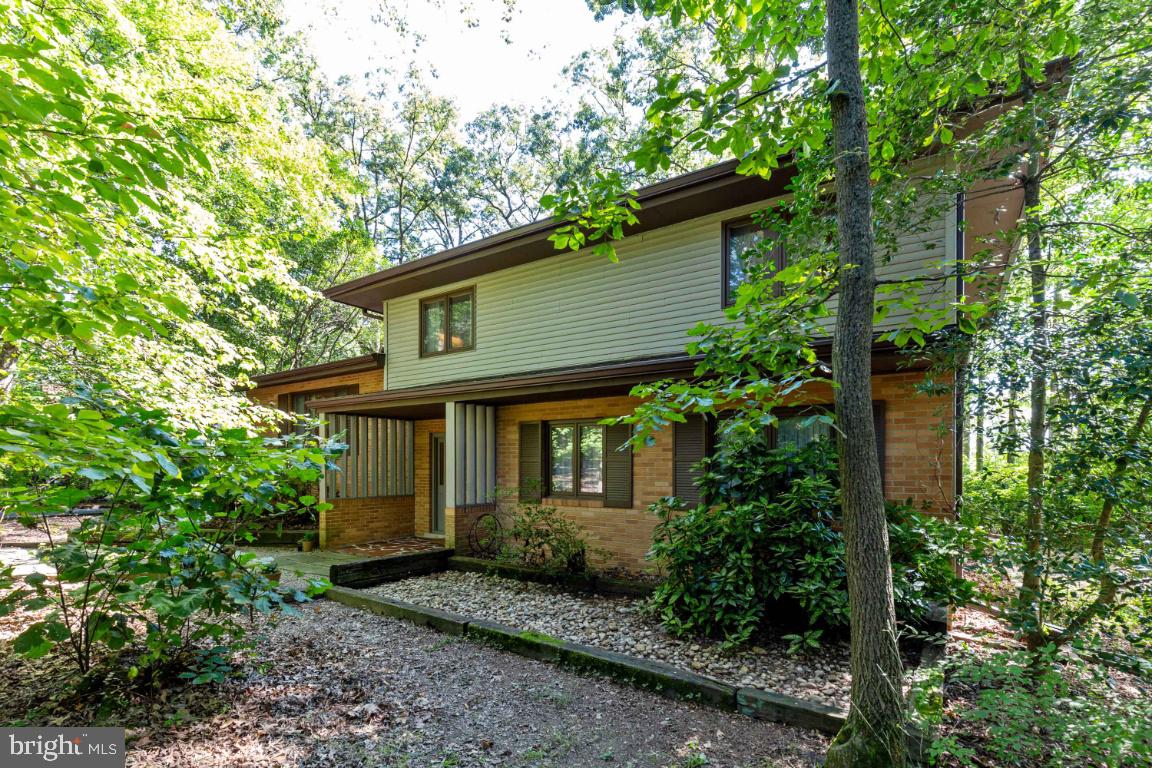 5230 Wendy Way Springfield, VA 22151 - Photo 3 of 44 Gallery Image 3