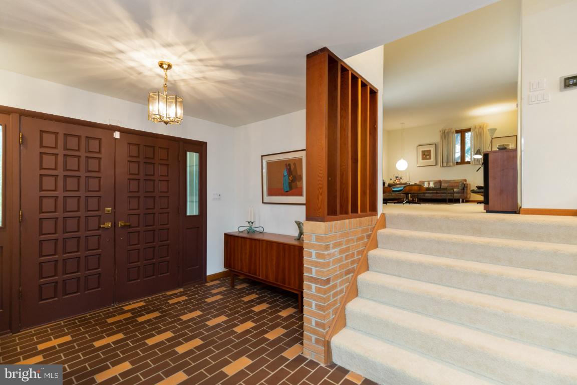 5230 Wendy Way Springfield, VA 22151 - Photo 22 of 44 Gallery Image 22