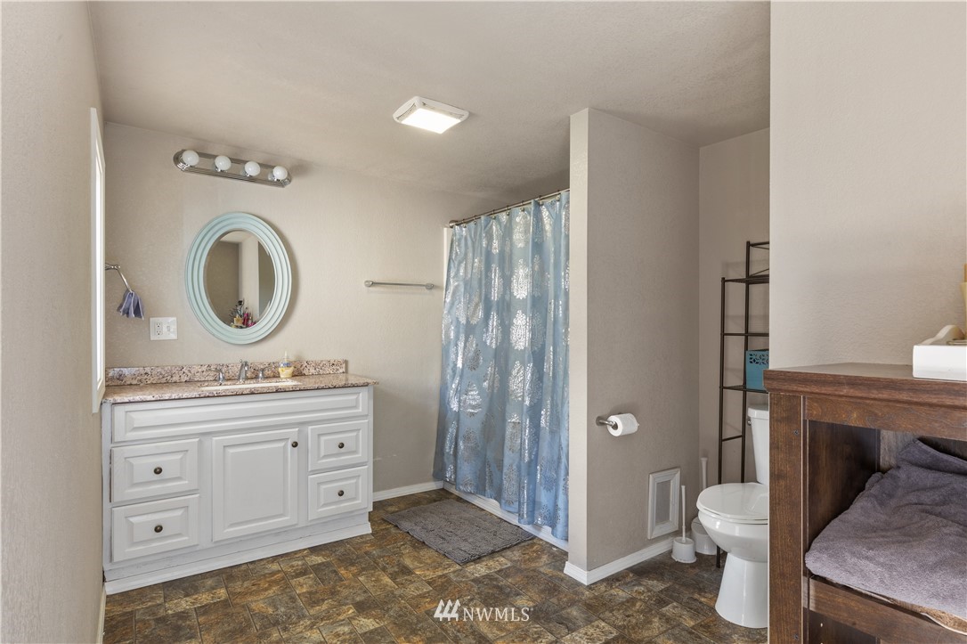 3710 Wishkah Road Aberdeen, WA 98520 - Photo 25 of 35 Gallery Image 25
