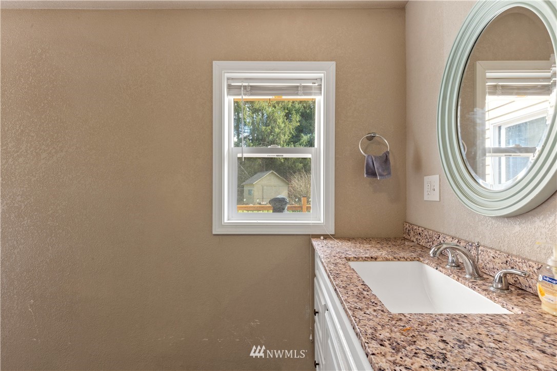 3710 Wishkah Road Aberdeen, WA 98520 - Photo 26 of 35 Gallery Image 26