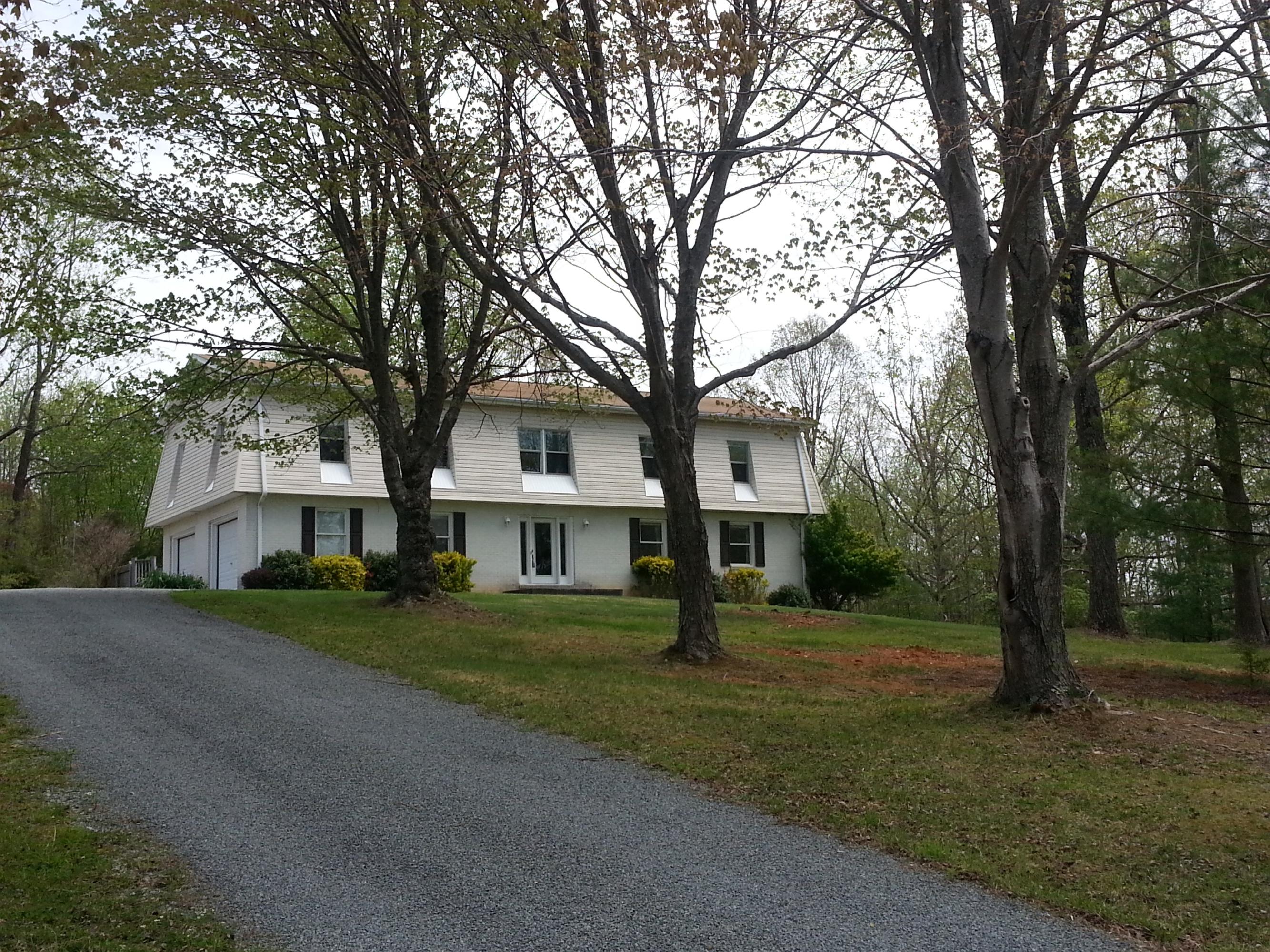 165 McNeil Mill Road Rocky Mount, VA 24151 - Photo 1 of 33 Main